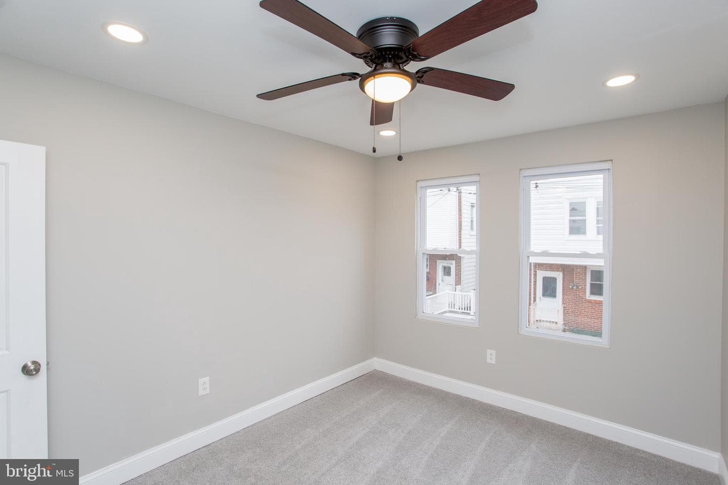 5747 Haddington Lane photo 23