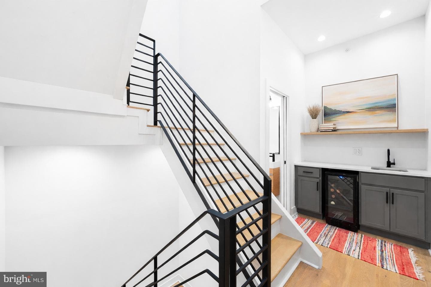 2512 E Cumberland Street photo 27