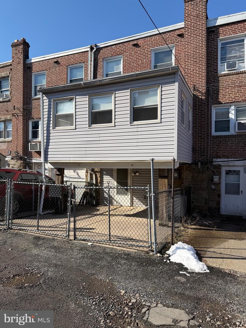 8045 Leon Street photo 24