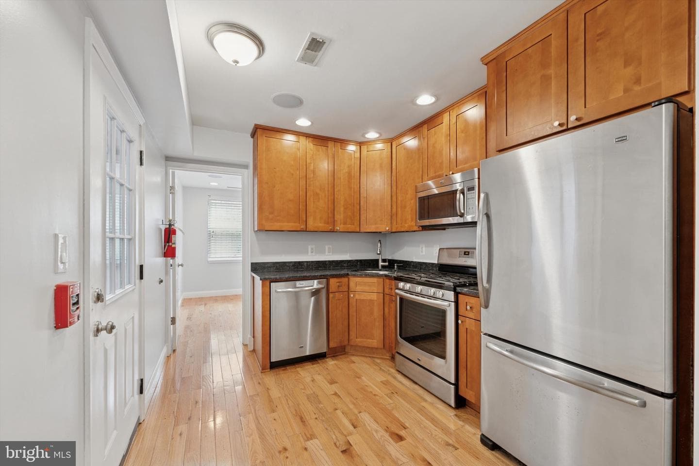 1825 N Willington Street photo 9