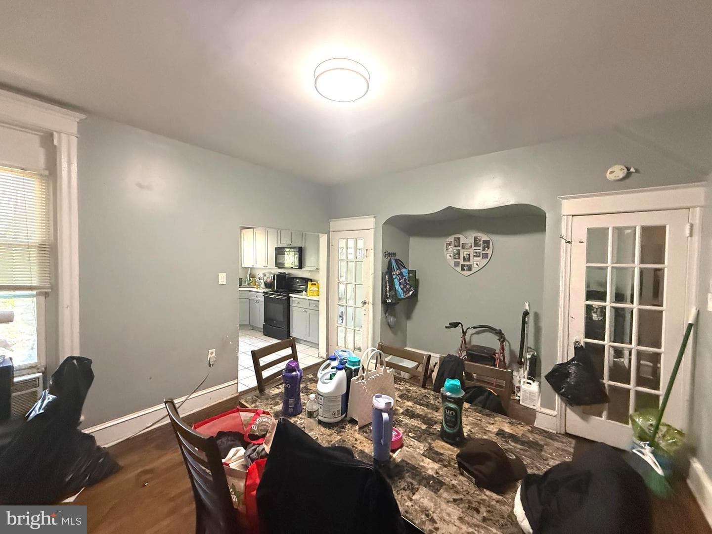 5819 Larchwood Avenue photo 8
