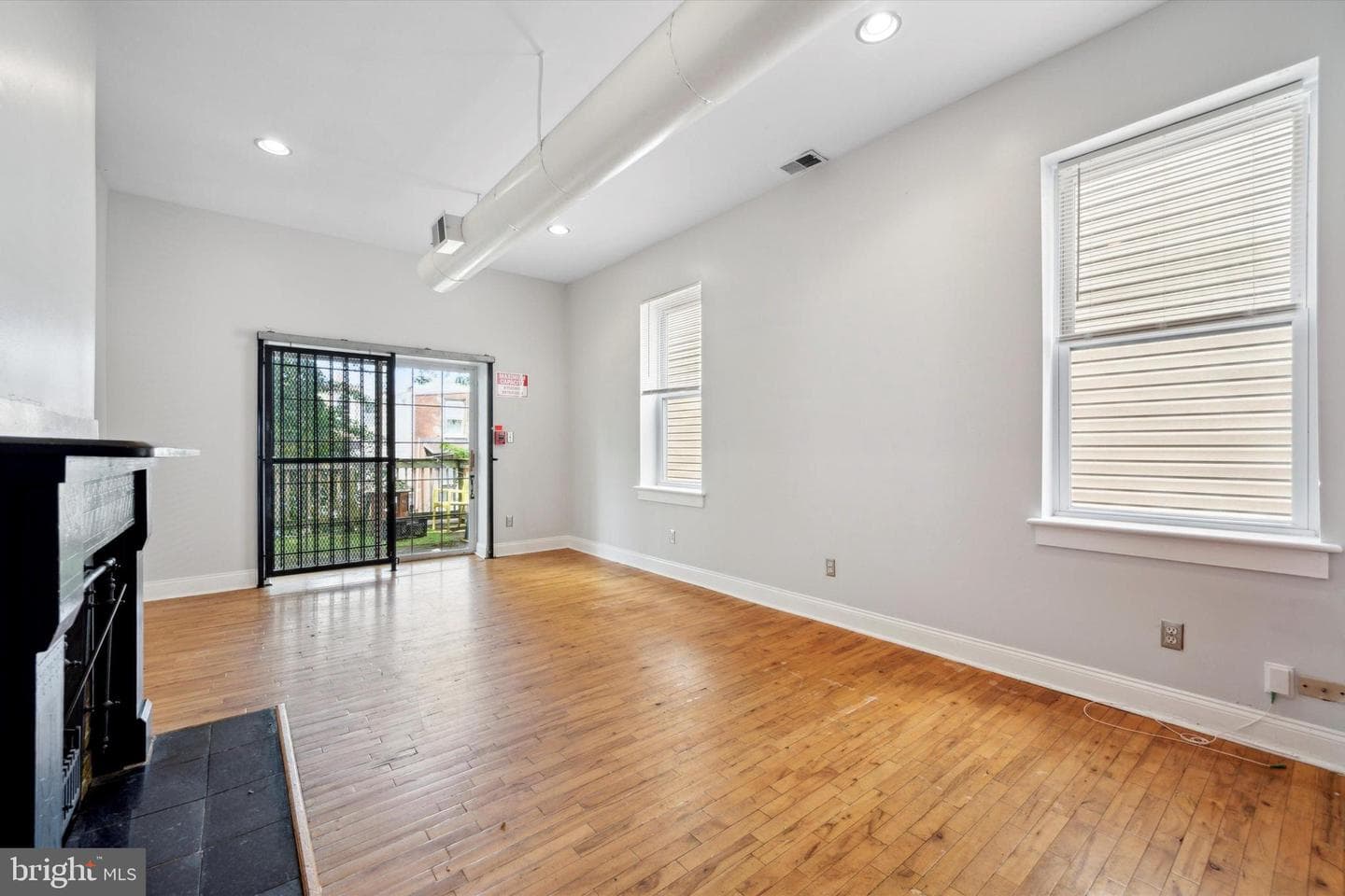 1852 N 17th Street photo 10