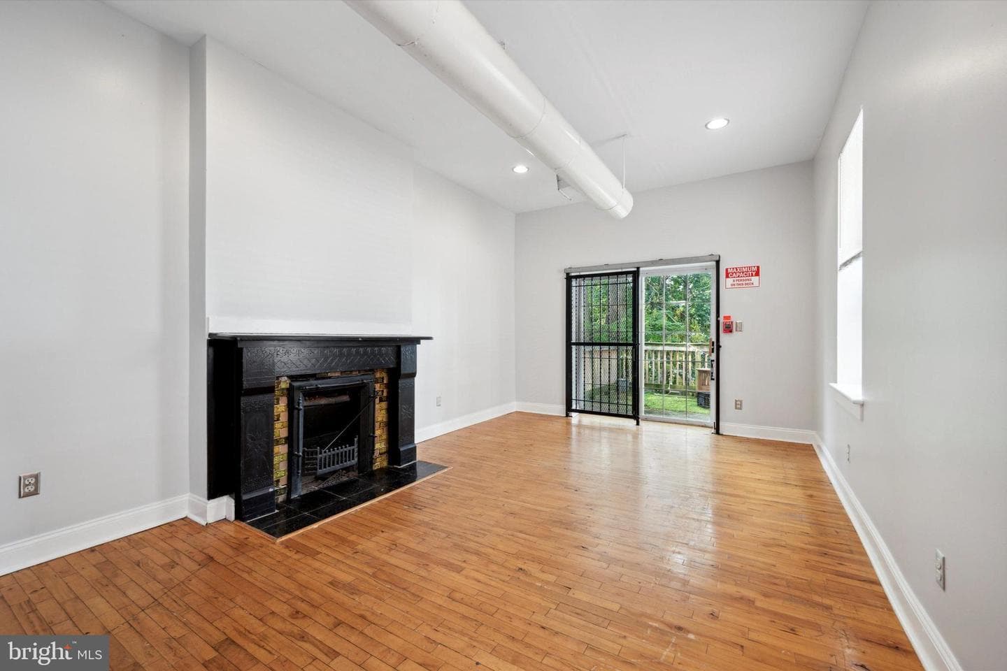 1852 N 17th Street photo 9