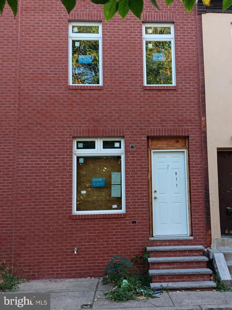 817 N Brooklyn Street photo 1