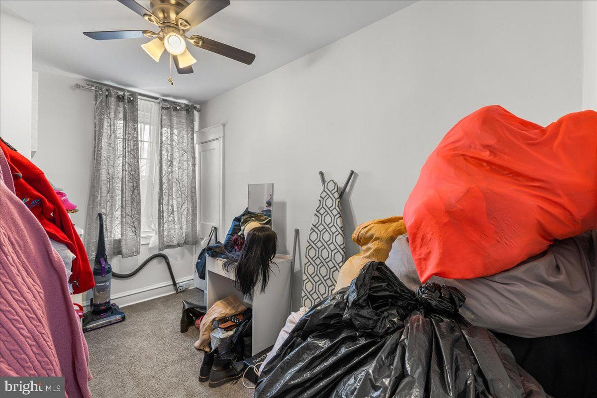 5211 Diamond St photo 17