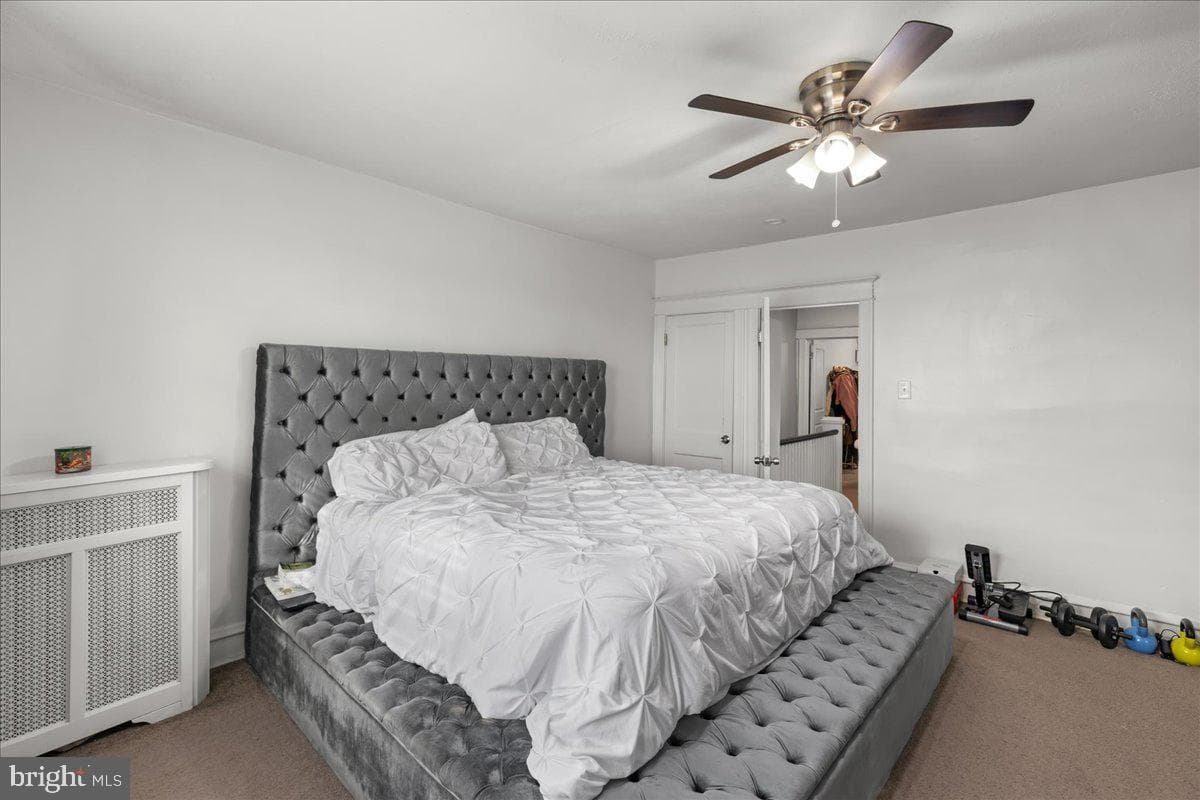 5211 Diamond St photo 25