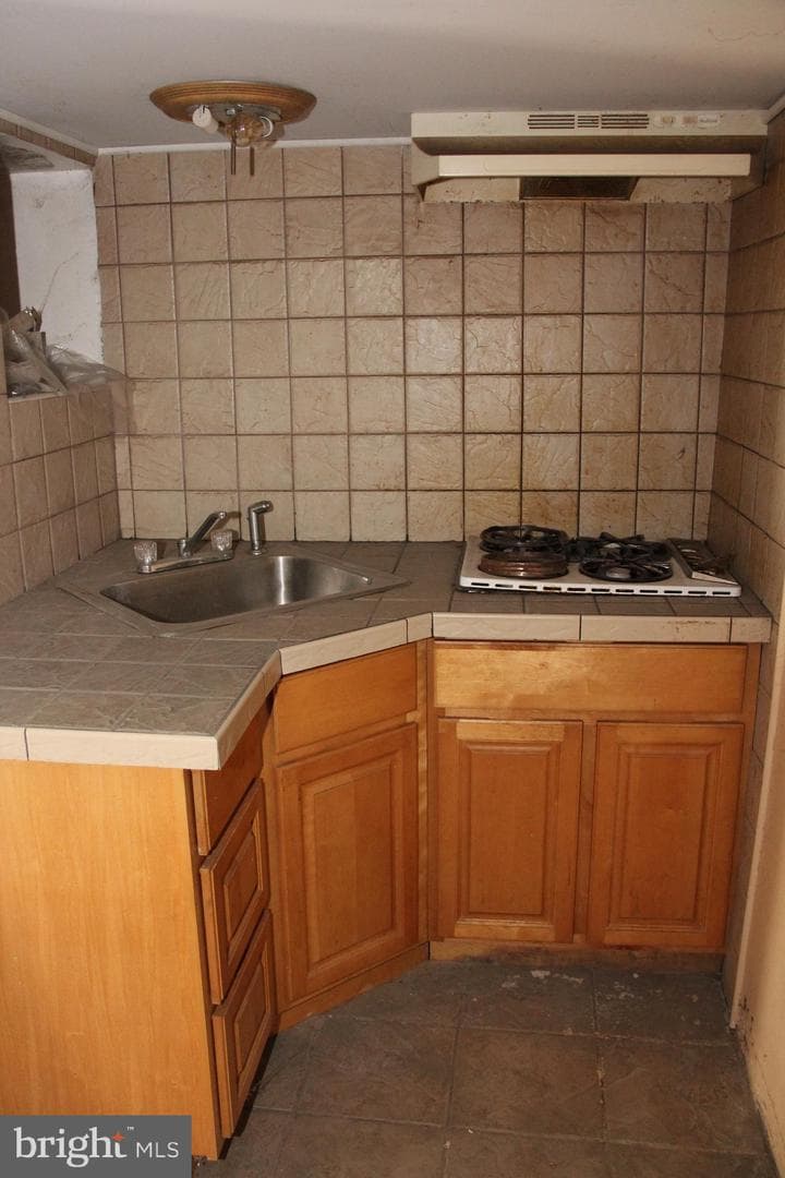 4621 G Street photo 25