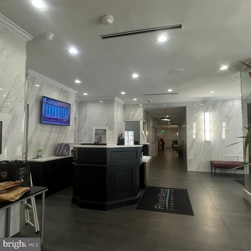 2101 Chestnut Street #317 photo 5