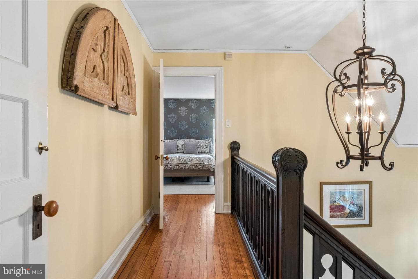 8111 Saint Martins Lane photo 52