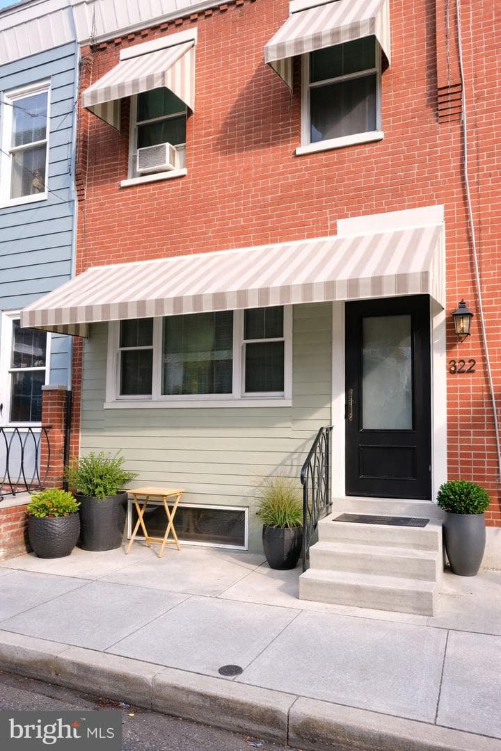 2321 S Percy Street photo 6