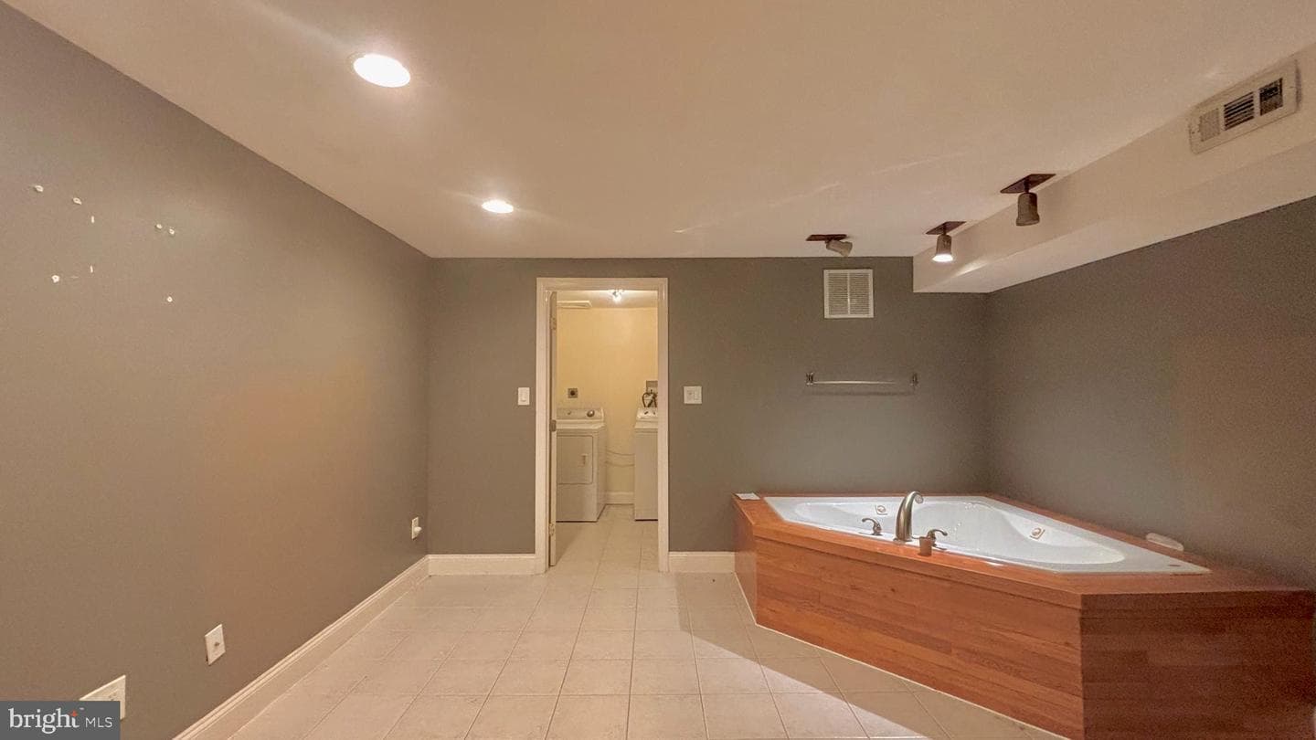 1130 Jackson Street photo 13