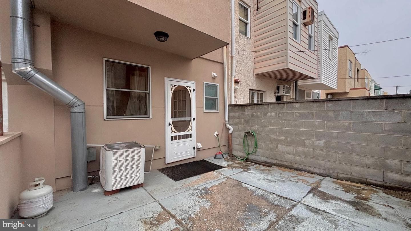 1130 Jackson Street photo 9