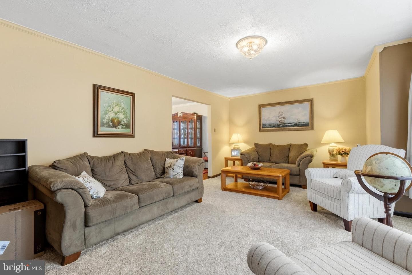 814 Caledonia Street photo 5