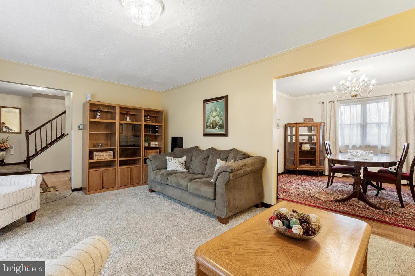 814 Caledonia Street photo 8