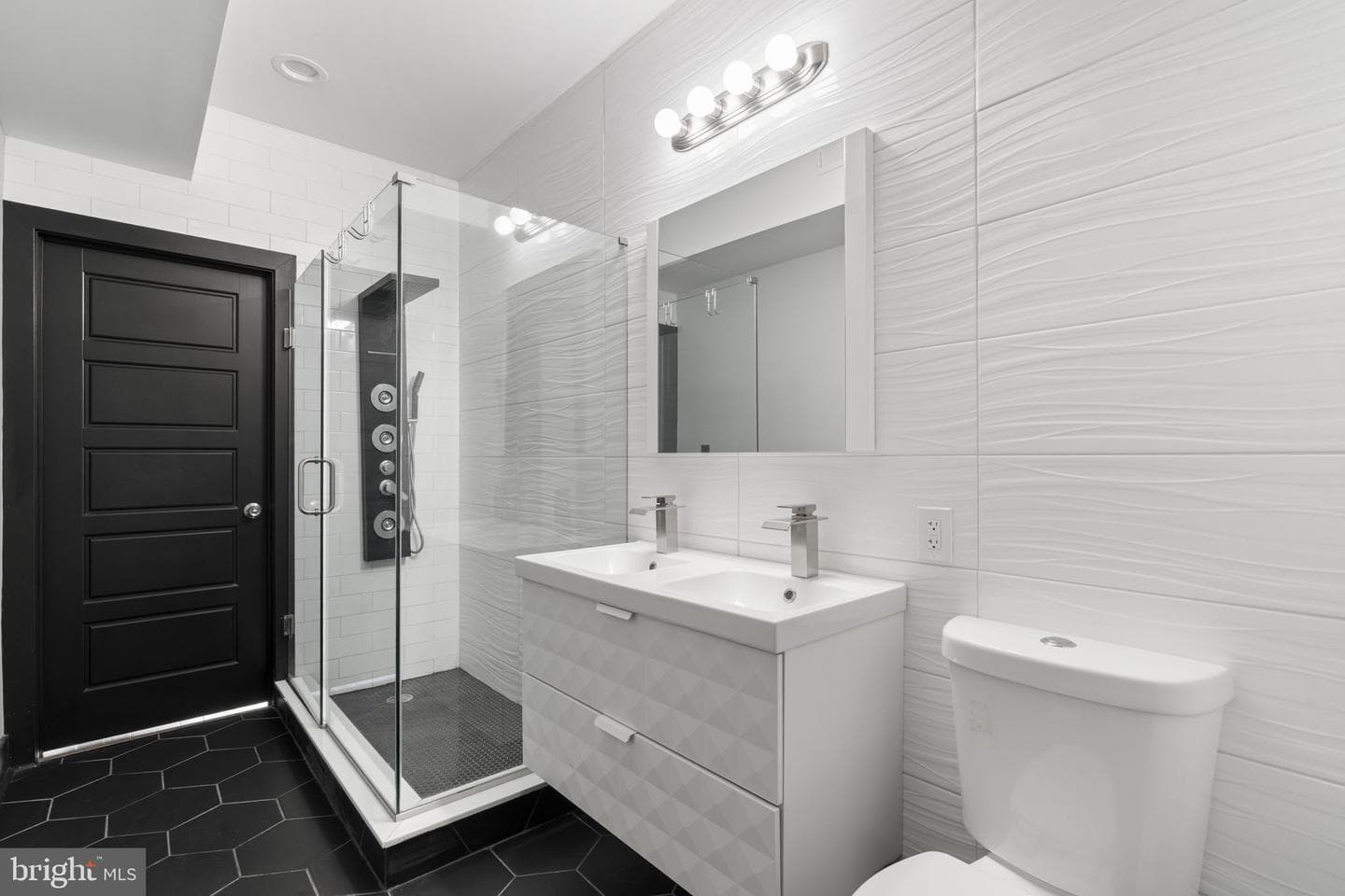 2674 Martha Street photo 17