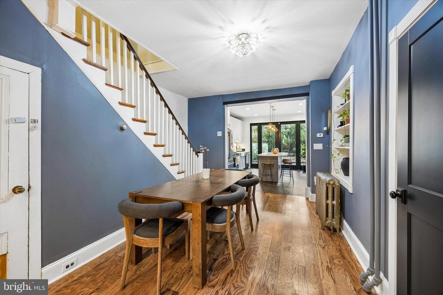 222 Richmond Street photo 18