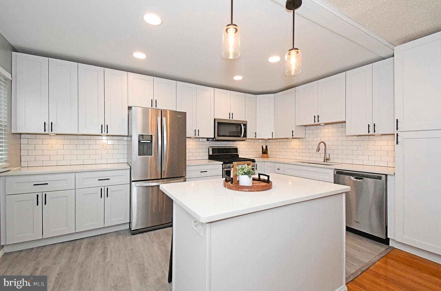 12457 Sweet Briar Road photo 17