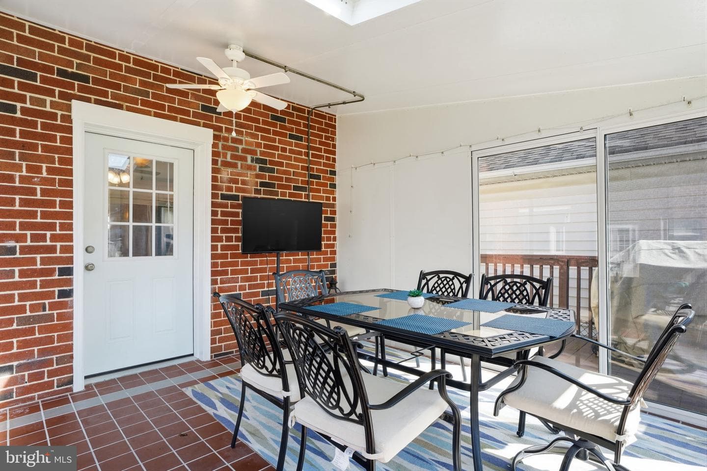 8605 Alicia Street photo 14
