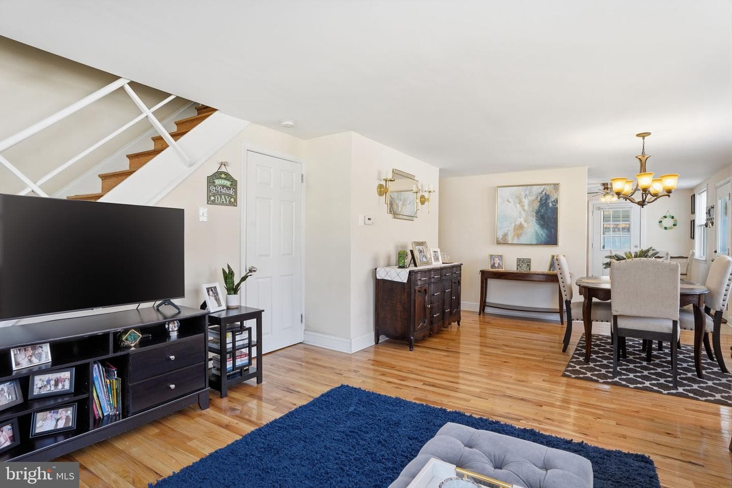 8605 Alicia Street photo 5