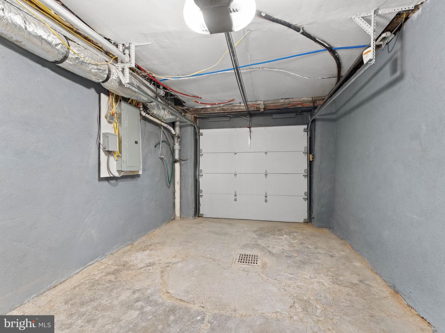 5448 W Montgomery Avenue photo 30