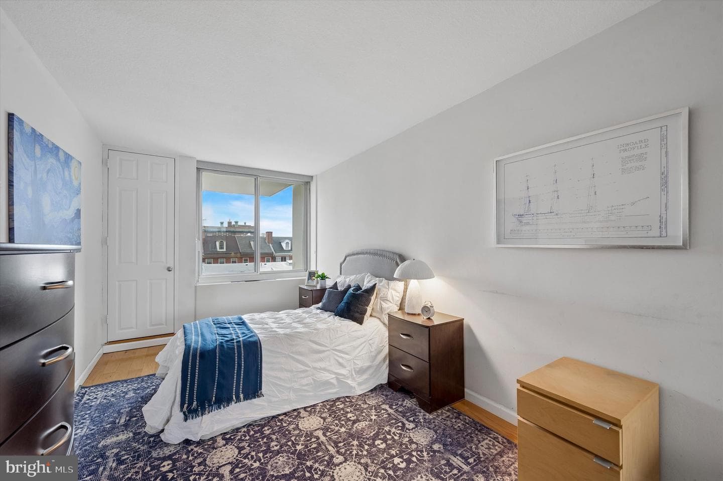 604 S Washington Square #309 photo 11