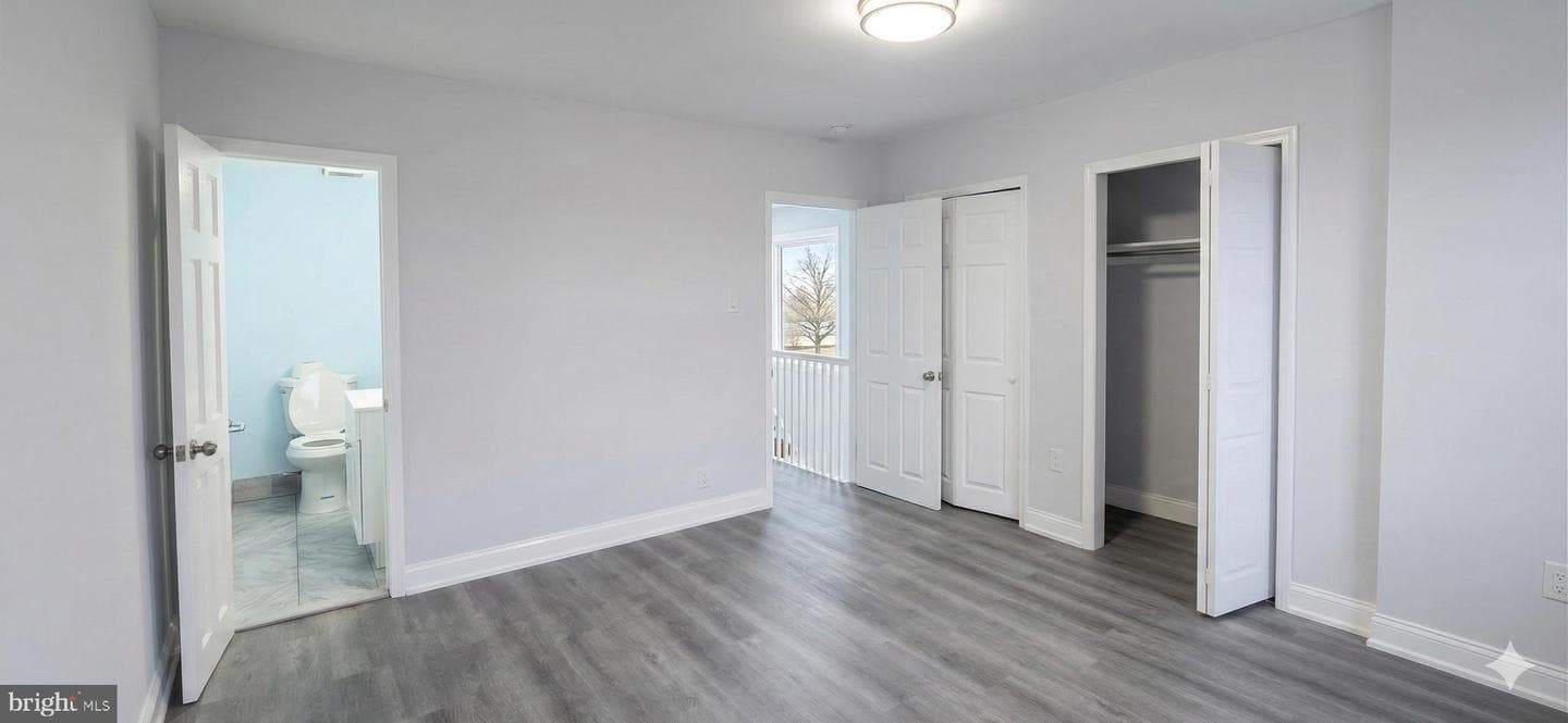 5240 E Roosevelt Boulevard photo 10
