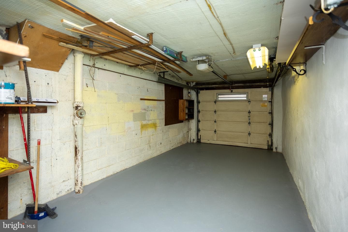 6911 Oxford Avenue photo 19