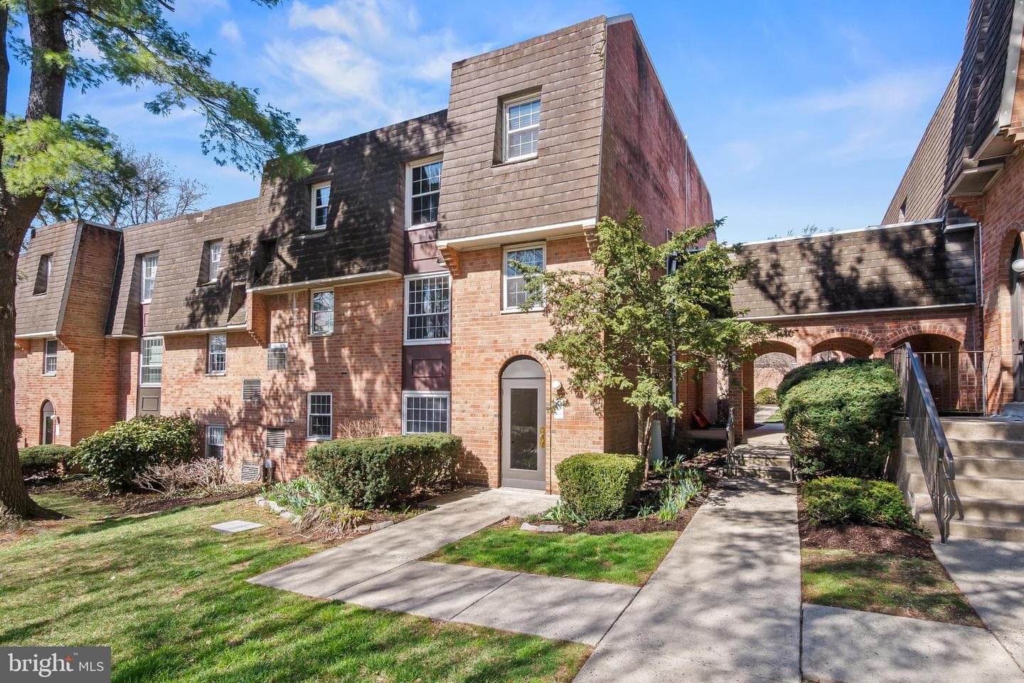 4000 Gypsy Lane #210 photo 24