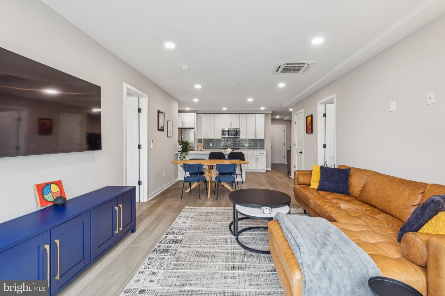 1648-50 Ridge Avenue #301 photo 17