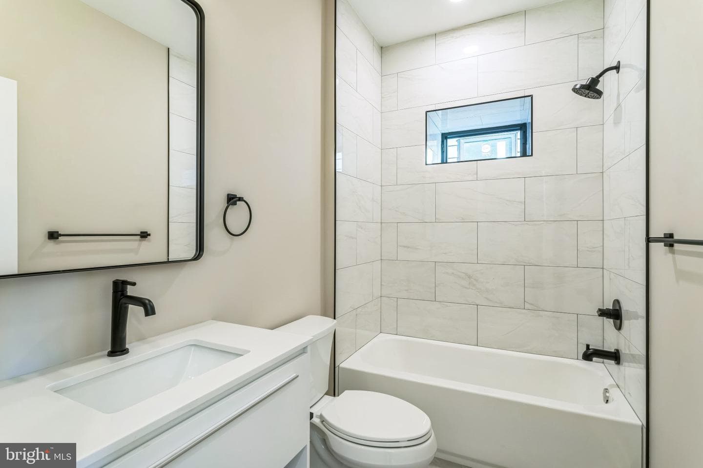 202 Kalos Street photo 38