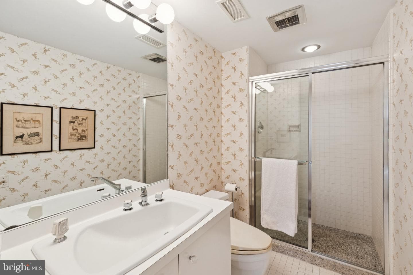 1811 Delancey Place photo 37
