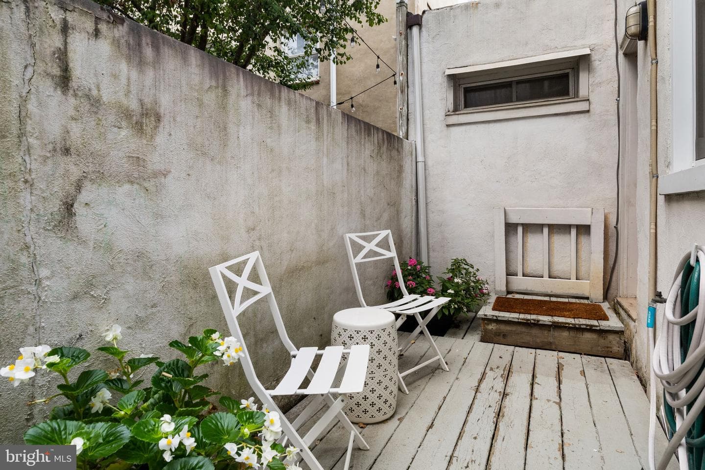 129 Bainbridge Street photo 48