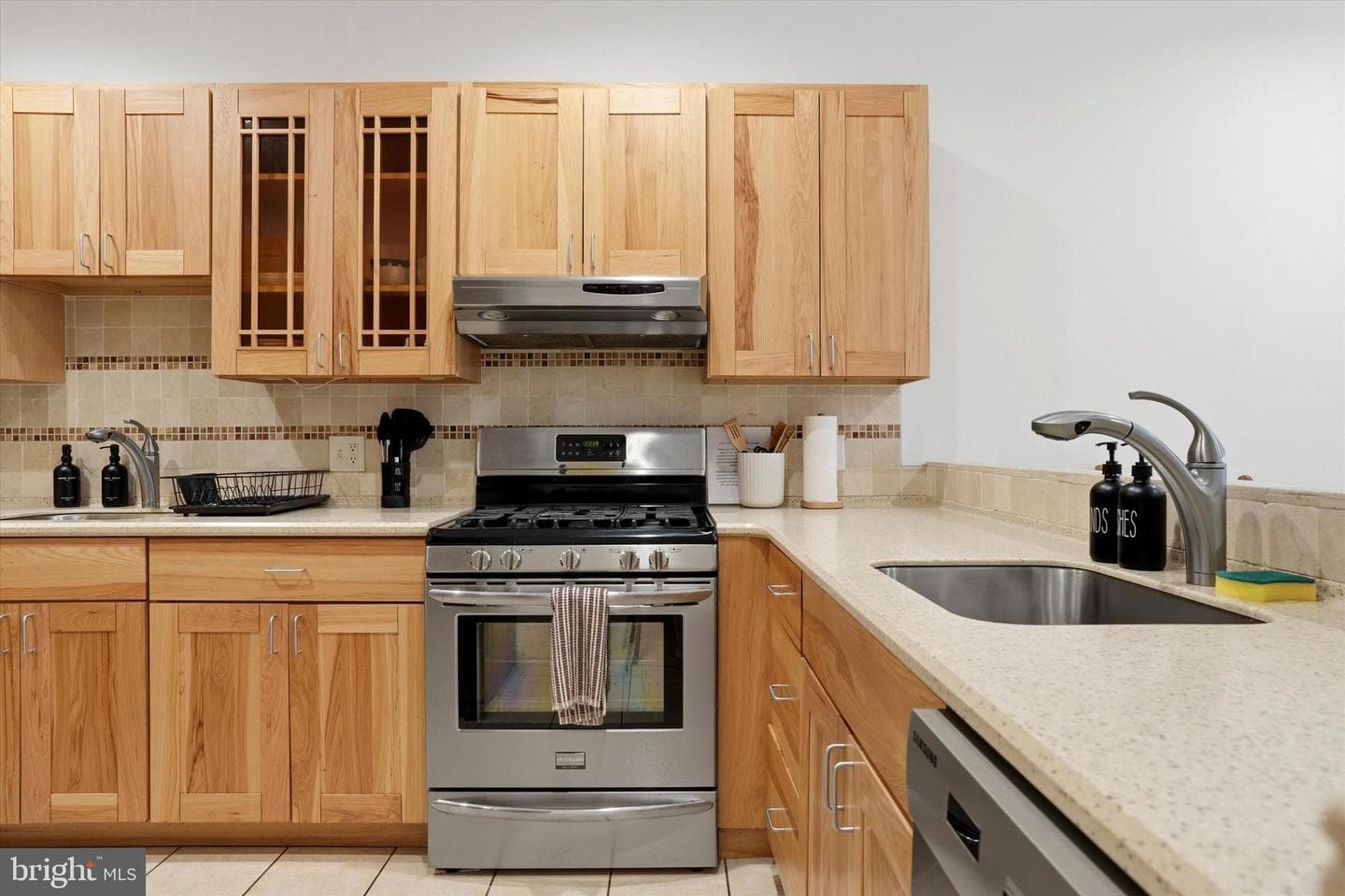 1011 N Orianna Street photo 34