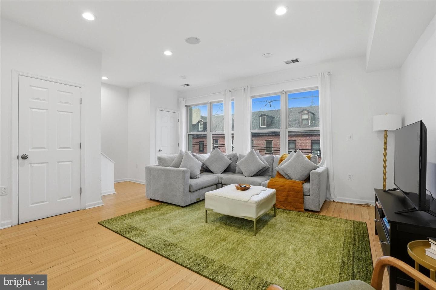 1011 N Orianna Street photo 49