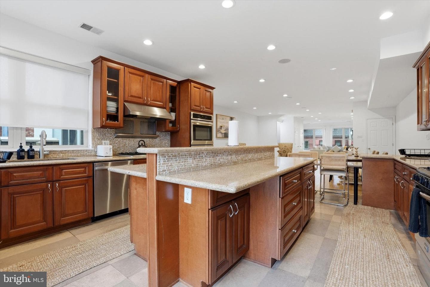 1011 N Orianna Street photo 60