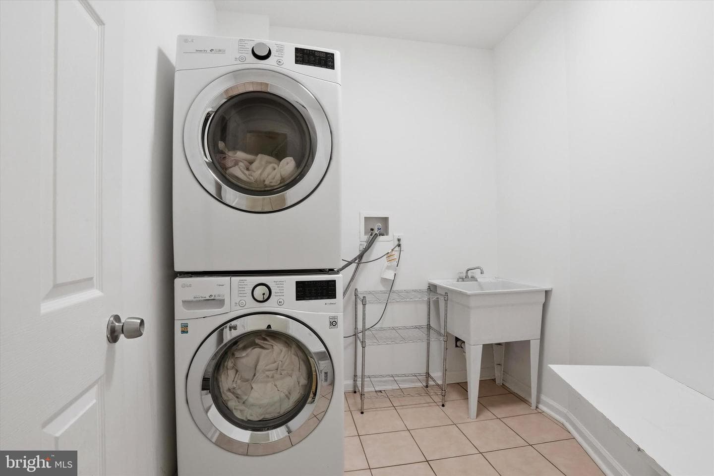 1011 N Orianna Street photo 68
