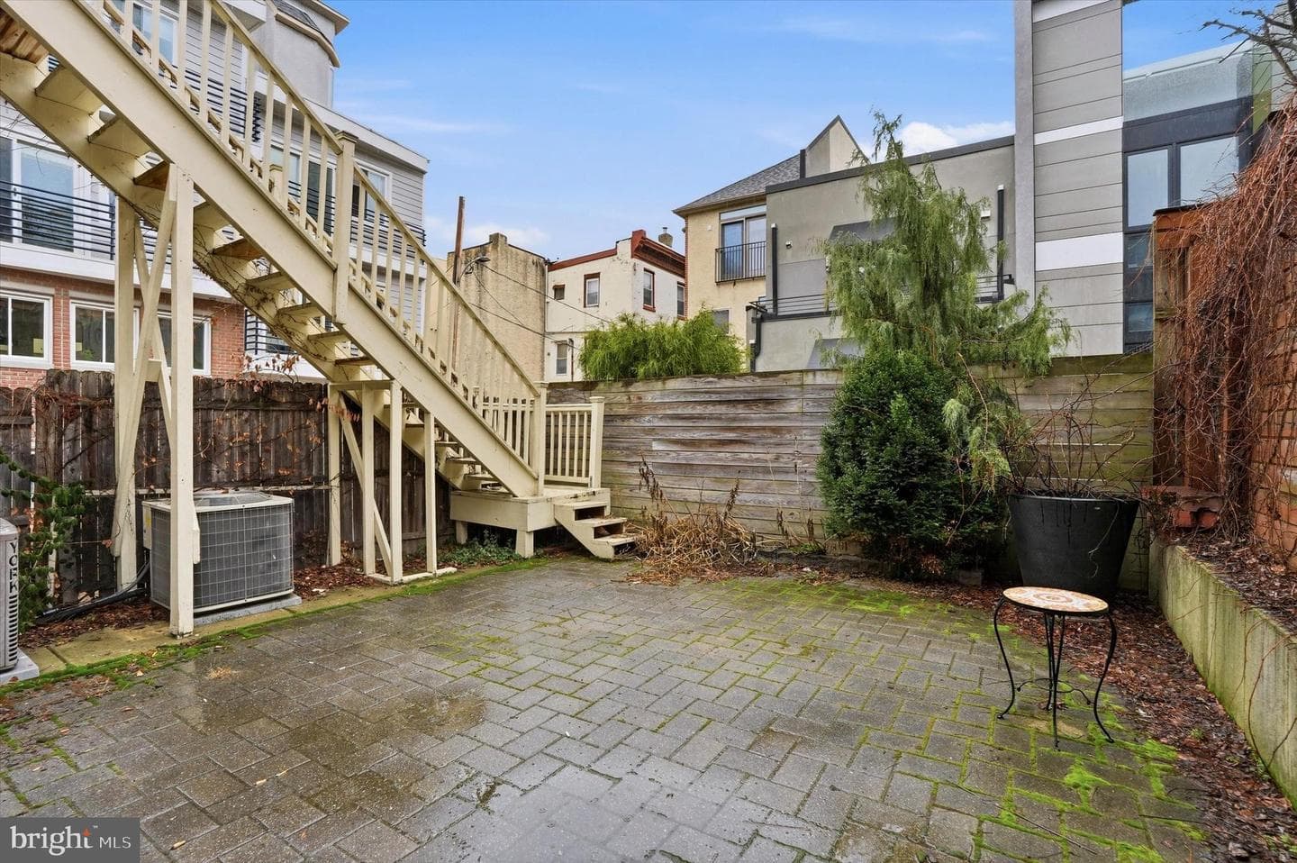 1011 N Orianna Street photo 73