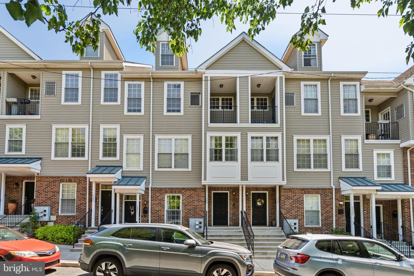 1329 N 32nd Street