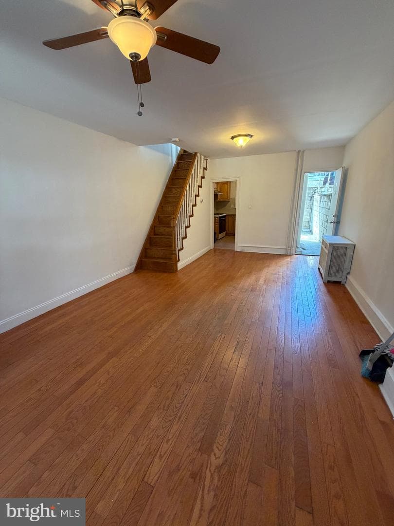1828 Dudley Street photo 3