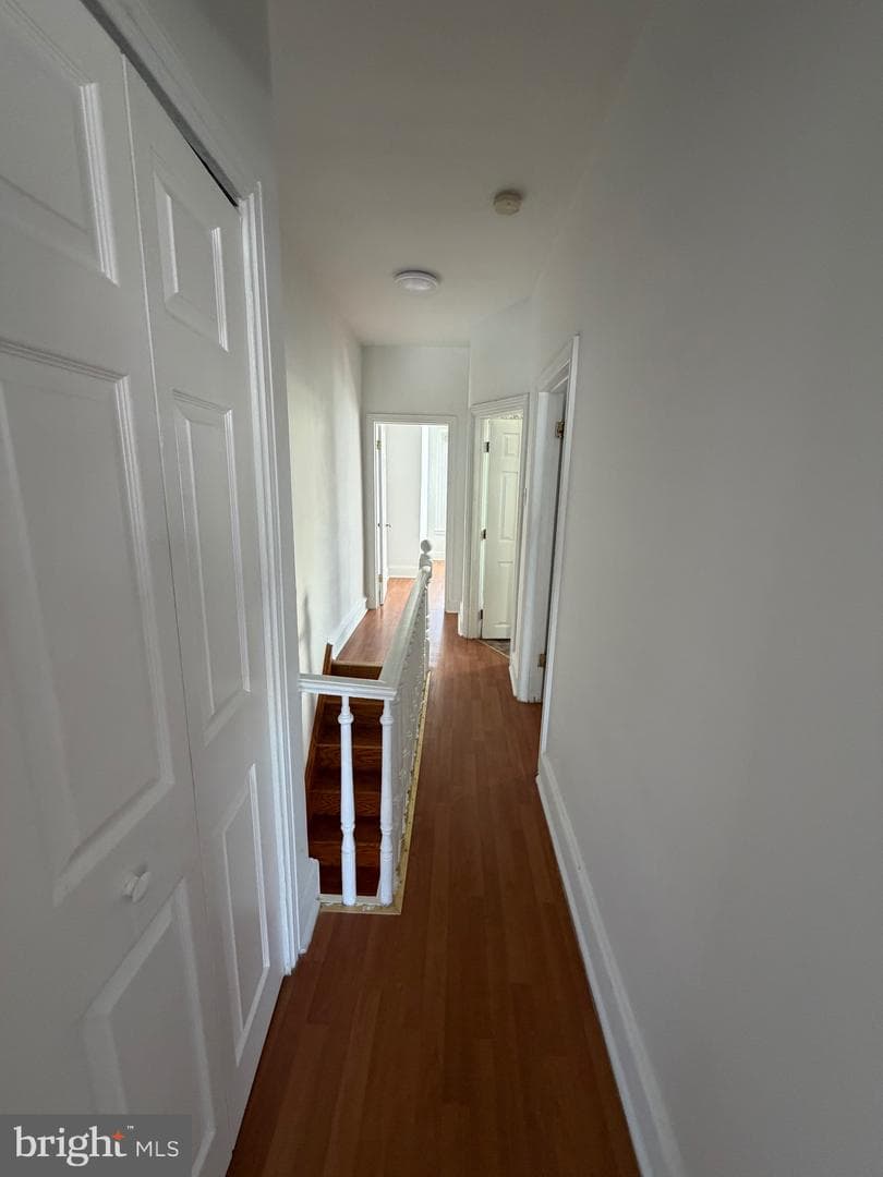 1828 Dudley Street photo 7