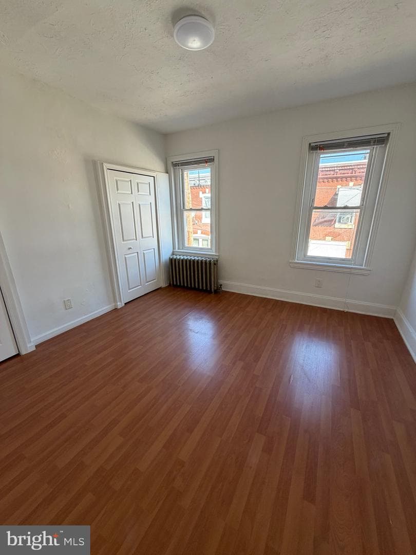 1828 Dudley Street photo 9