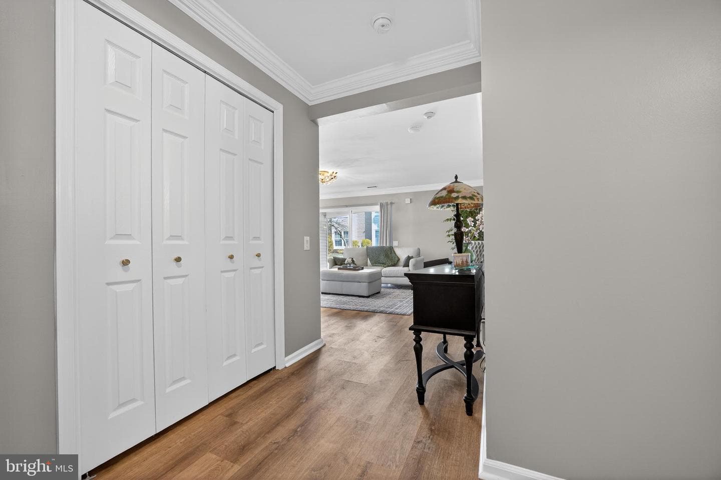 71101 Delaire Landing Road #101 photo 3