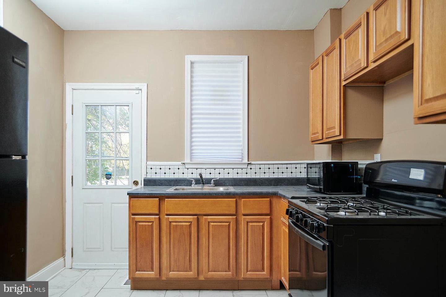 6123 Upland Street, Philadelphia