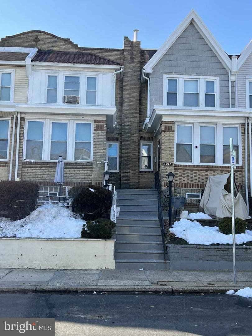 6216 N 17th Street photo 1