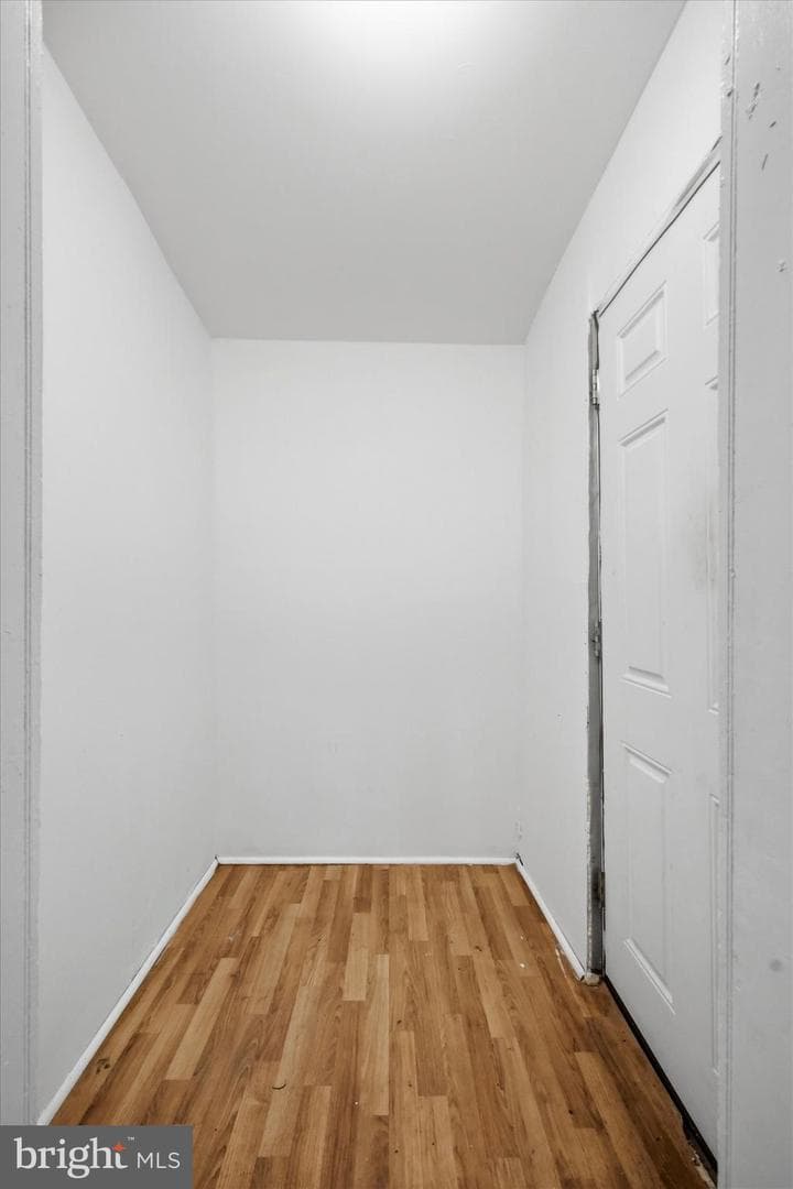227 W Rockland Street photo 22