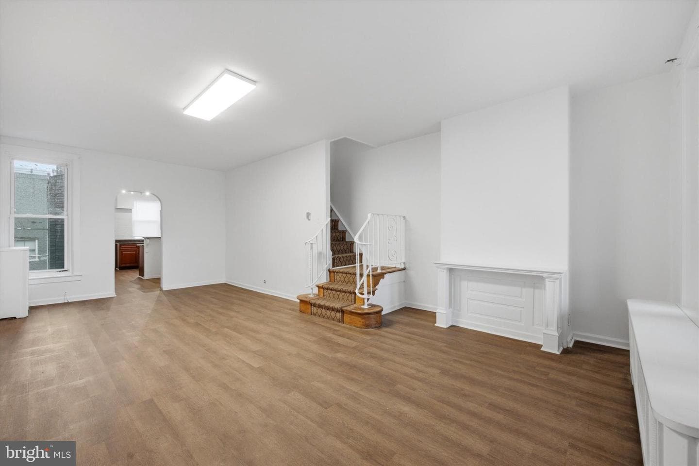 227 W Rockland Street photo 3