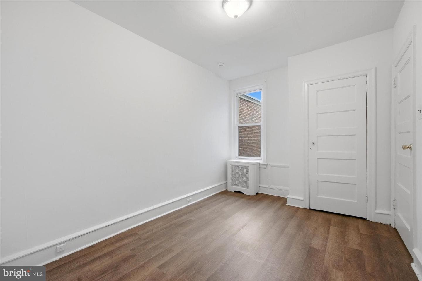 227 W Rockland Street photo 30