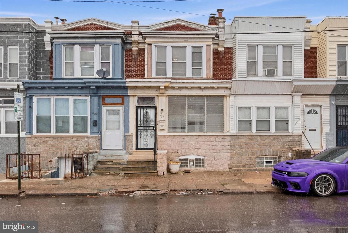 227 W Rockland Street photo 37