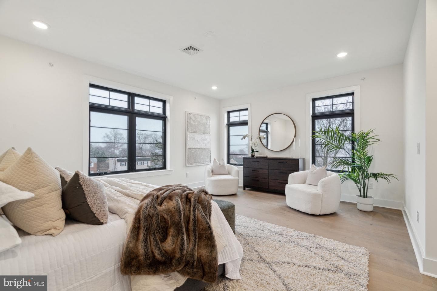 7519 Ridge Avenue #301 photo 33