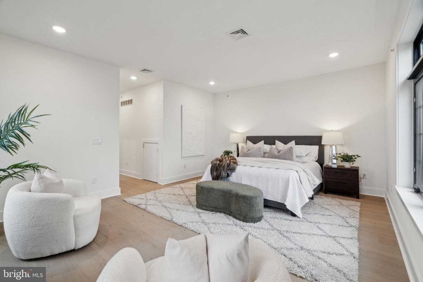 7519 Ridge Avenue #301 photo 34